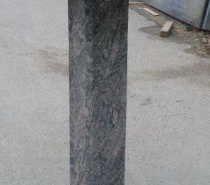 pied de table en granit kinawa